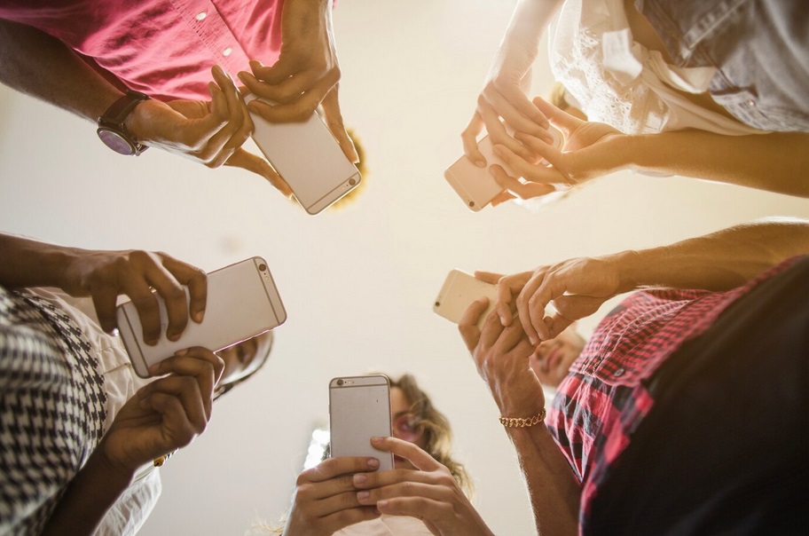 Subscribe our newsletter to get gift